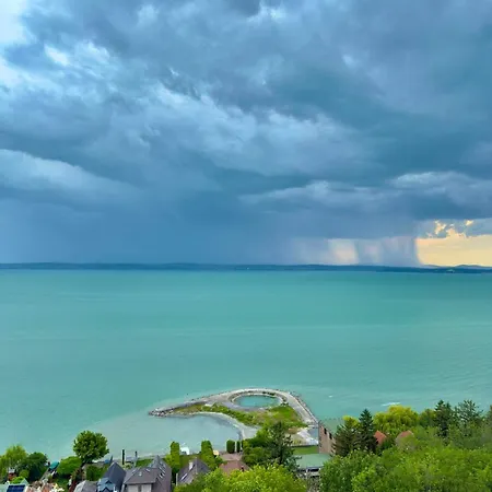 Vilagos Kert Oliva House Steam Balatonvilagos